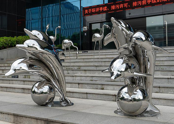 Harga yang bagus Seni Publik Modern Lumba-lumba Stainless Steel Patung Hewan Cermin Dipoles on line