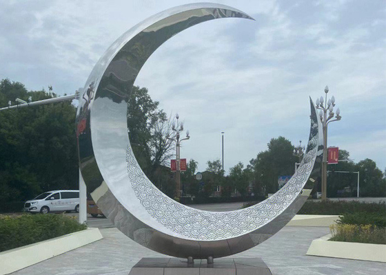 Harga yang bagus Ukuran Khusus Seni Logam Taman Modern Stainless Steel Moon Sculpture on line
