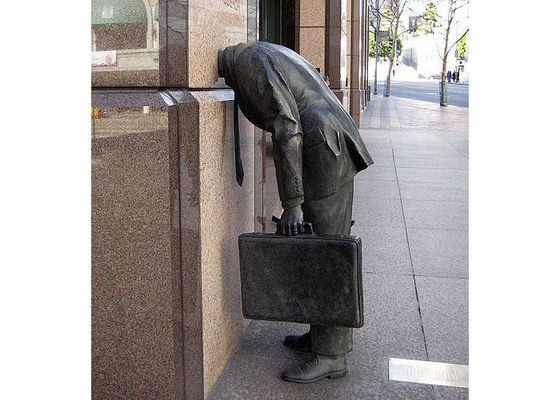 Harga yang bagus Ukuran Hidup Seni Jalanan Modern Outdoor Casting Patung Pria Perunggu on line