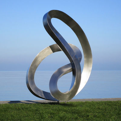 Harga yang bagus Sculpture pita aliran stainless steel yang disikat Seni reflektif kontemporer untuk ruang mewah on line