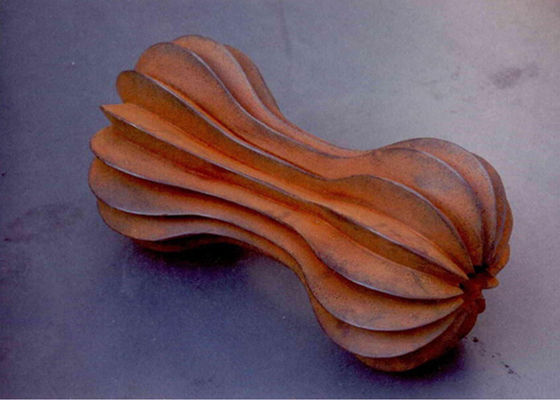 Harga yang bagus Dekorasi dalam ruangan Logam Corten Steel Patung Rusty Craft Dumbbell Bentuk on line