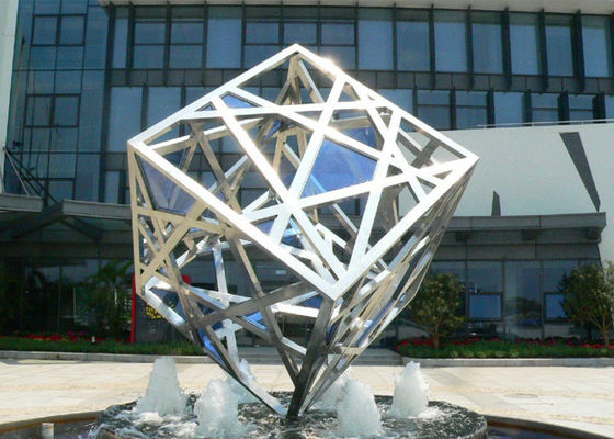 Harga yang bagus Besar Modern Cube Patung Stainless Steel Fountain Luar Dekoratif on line