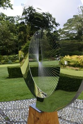 Harga yang bagus Cermin Dipoles Kontemporer Putaran terbuka Metal Art Sculpture Untuk Taman on line