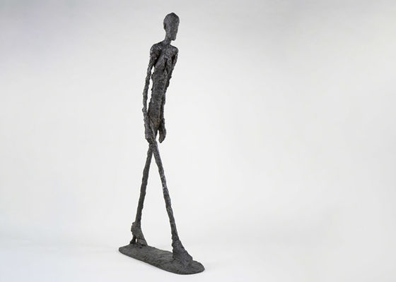 Harga yang bagus Life Size Yard, Seni Patung Karya Modern Bronze Walking Man Sculpture Oleh Giacometti on line