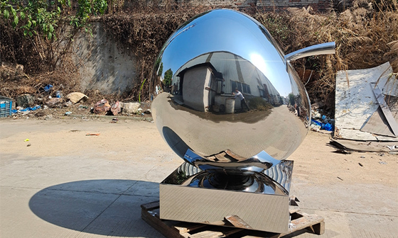 Harga yang bagus Apel Buah Patung Luar Stainless Steel Besar yang Dipoles on line