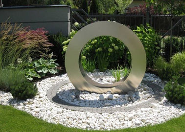 Harga yang bagus Desain Taman Bentuk Cincin Stainless Steel Fitur Air Mancur Stabilitas Korosi on line