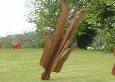 Harga yang bagus Kehidupan di luar ruangan Ukuran Corten Steel Patung Rusty Garden Metal Gambar Patung on line
