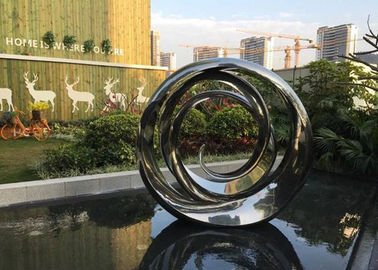 Harga yang bagus Patung Spiral Lingkaran Stainless Steel Durable Untuk Dekorasi Kolam Taman on line