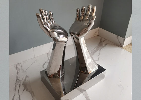 Tinggi 51cm Patung tangan logam stainless steel kontemporer untuk dekorasi dalam ruangan